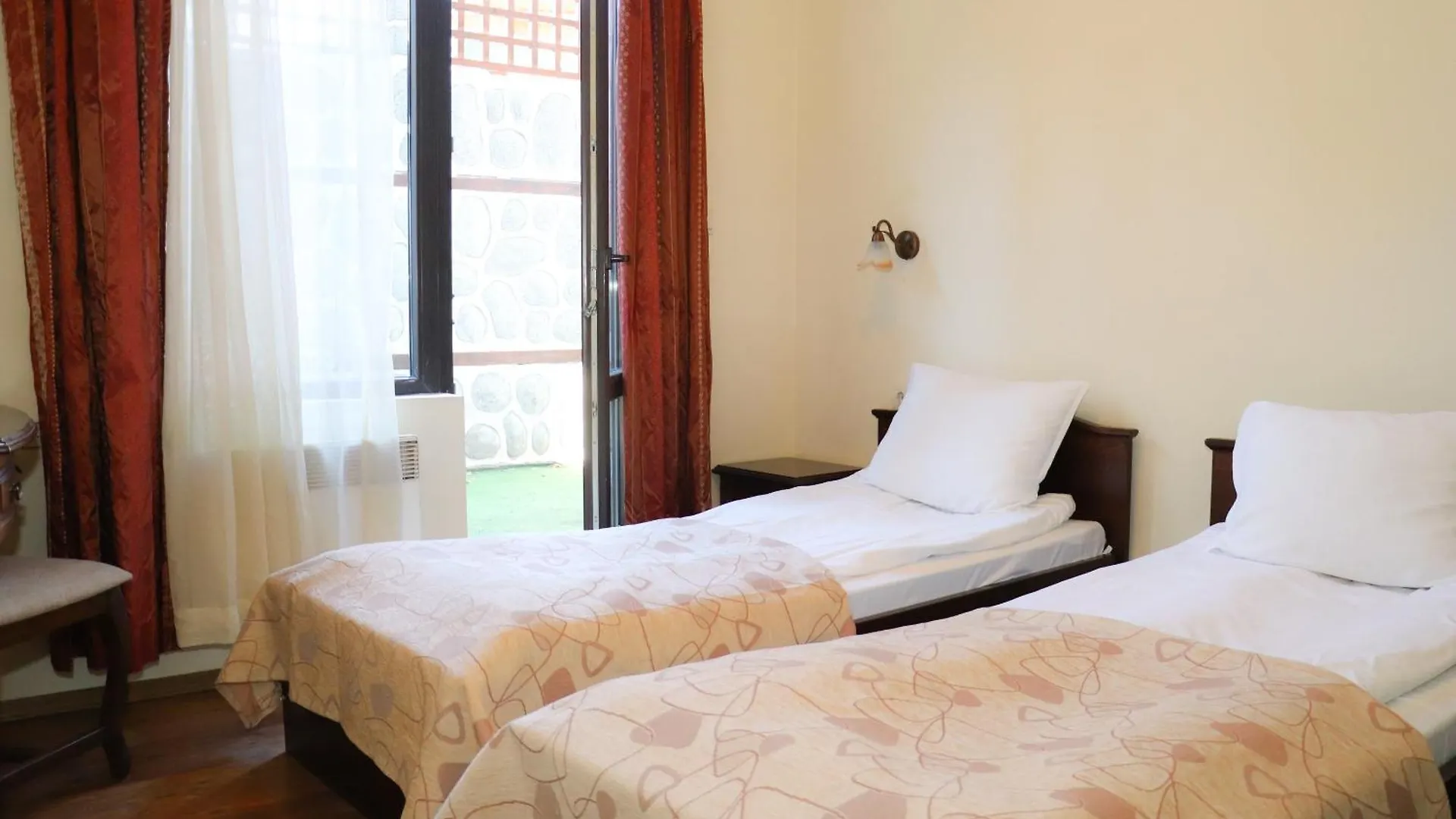 Apartments & Studios Mountain Romance Bansko 3*,