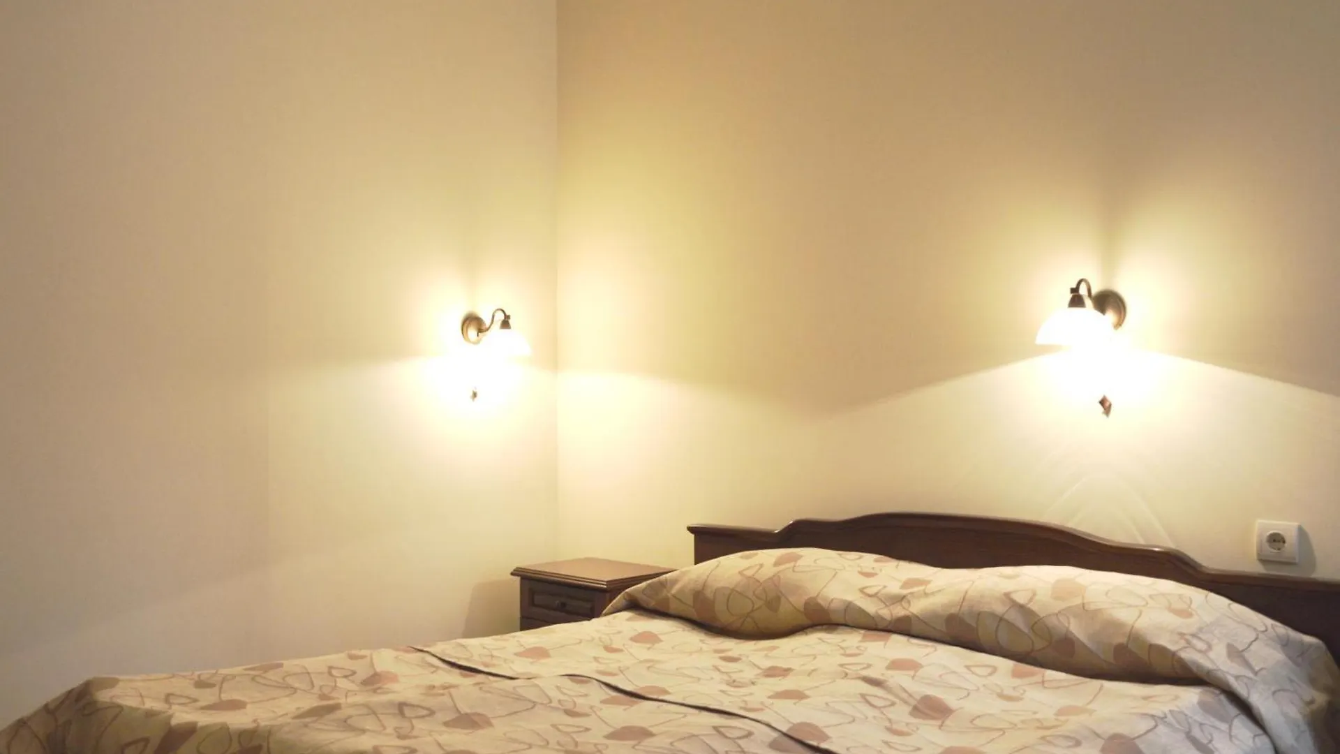 Guest house Apartments & Studios Mountain Romance Bansko