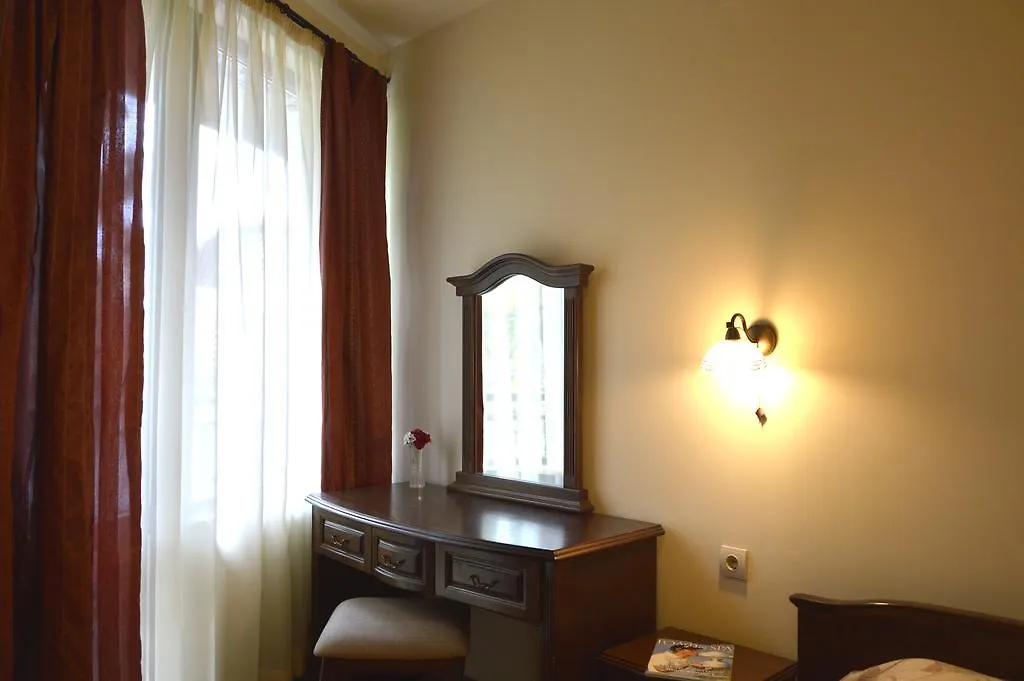 Apartments & Studios Mountain Romance Bansko Guest house